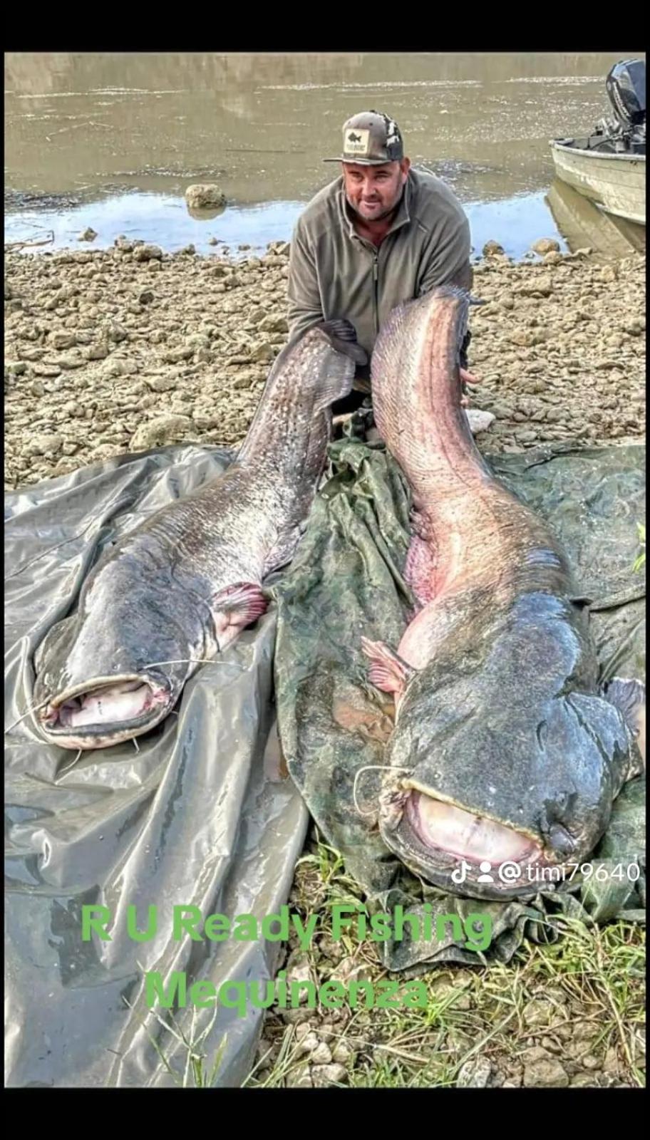 R U Ready Fishing, River Ebro メキネンサ エクステリア 写真